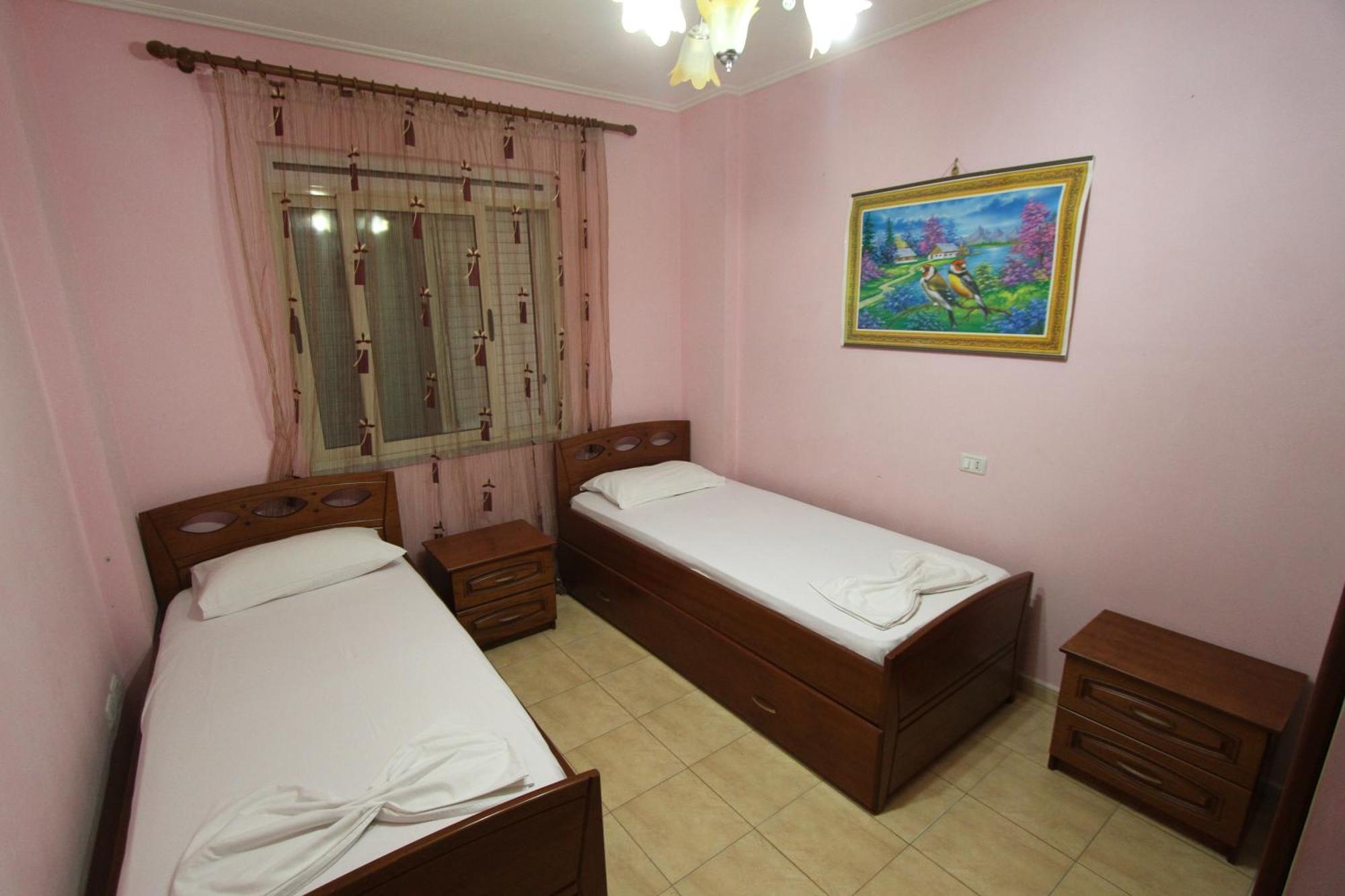 Espana Aparthotel Škalngur 部屋 写真